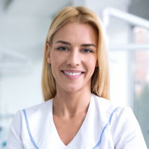 TheDentalCheck Chefredaktion Frau